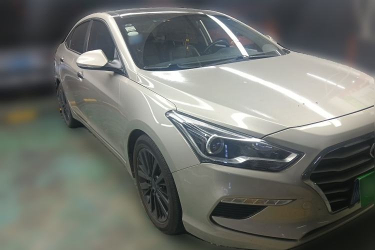 Used Hyundai Mistra 2017 1.8L Automatic Deluxe DLX Model China V Emission Standard Front Right 45 Deg