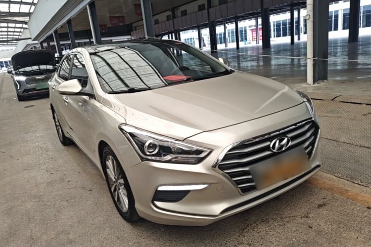Used Hyundai Mistra 2017 1.8L Automatic Deluxe DLX Model China V Emission Standard Front Right 45 Deg