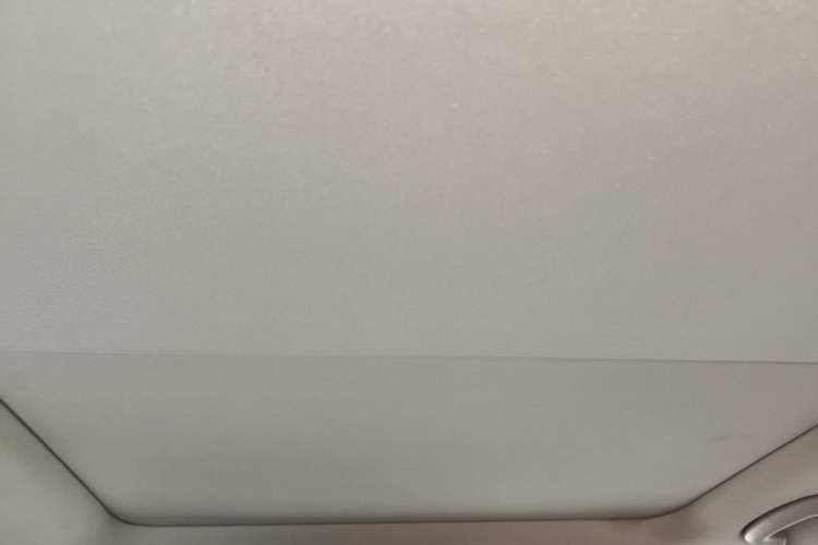 Used Hyundai Mistra 2017 1.8L Automatic Deluxe DLX Model China V Emission Standard Headliner