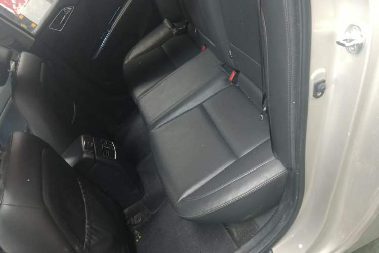 Used Hyundai Mistra 2017 1.8L Automatic Deluxe DLX Model China V Emission Standard Left Rear Seat
