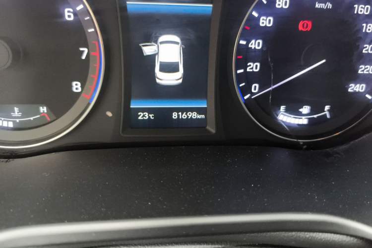 Used Hyundai Mistra 2017 1.8L Automatic Deluxe DLX Model China V Emission Standard Odometer Close Up