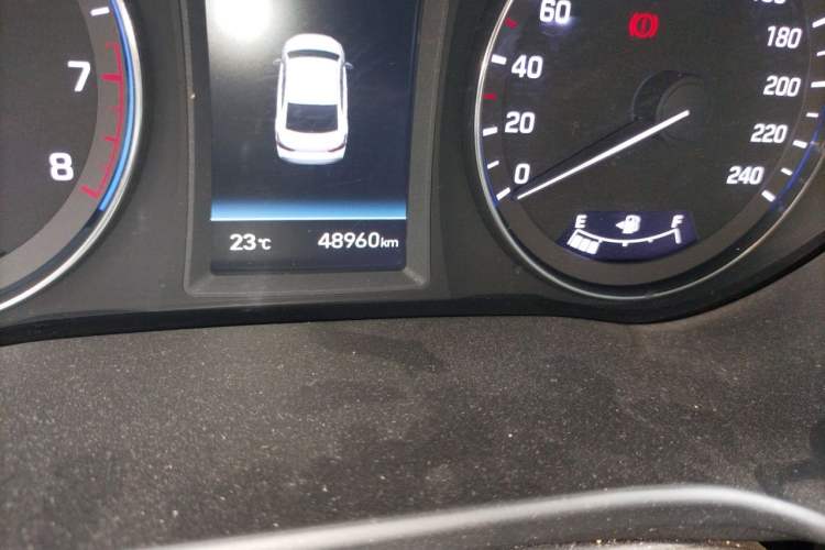 Used Hyundai Mistra 2017 1.8L Automatic Deluxe DLX Model China V Emission Standard Odometer Close Up