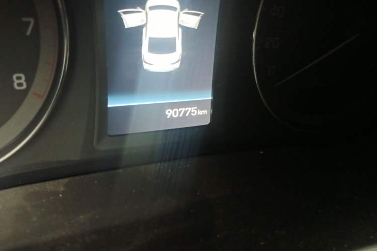 Used Hyundai Mistra 2017 1.8L Automatic Deluxe DLX Model China V Emission Standard Odometer Close Up