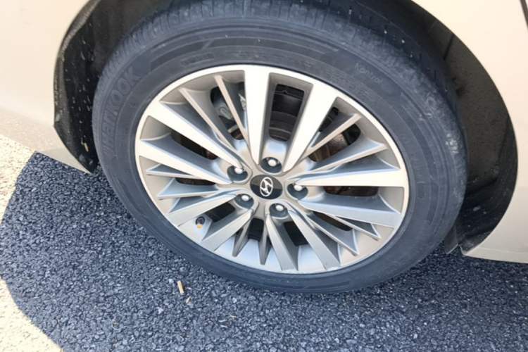 Used Hyundai Mistra 2017 1.6T Automatic Smart GLS China V Standard Right Rear Wheel Hub