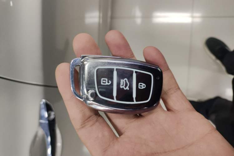 Used Hyundai Mistra 2017 1.8L Automatic Smart GLS China V Standard Vehicle Key