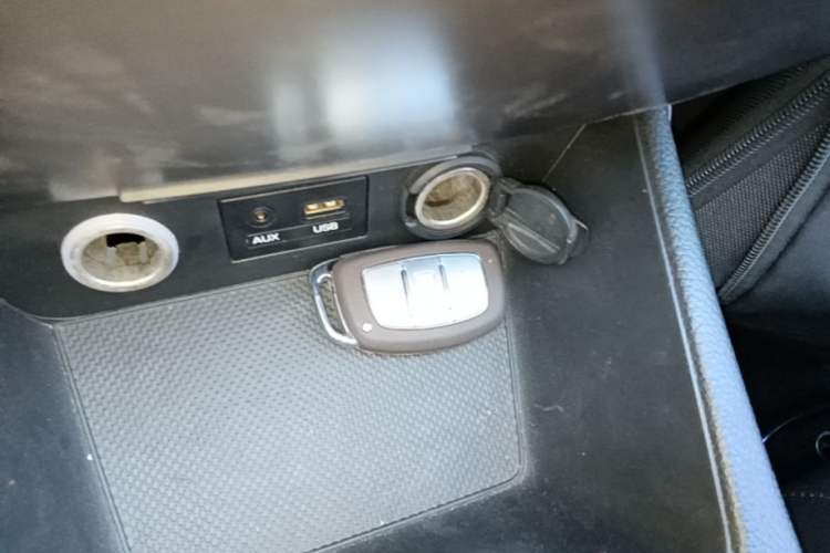 Used Hyundai Mistra 2017 1.6T Automatic Smart GLS China V Standard Vehicle Key
