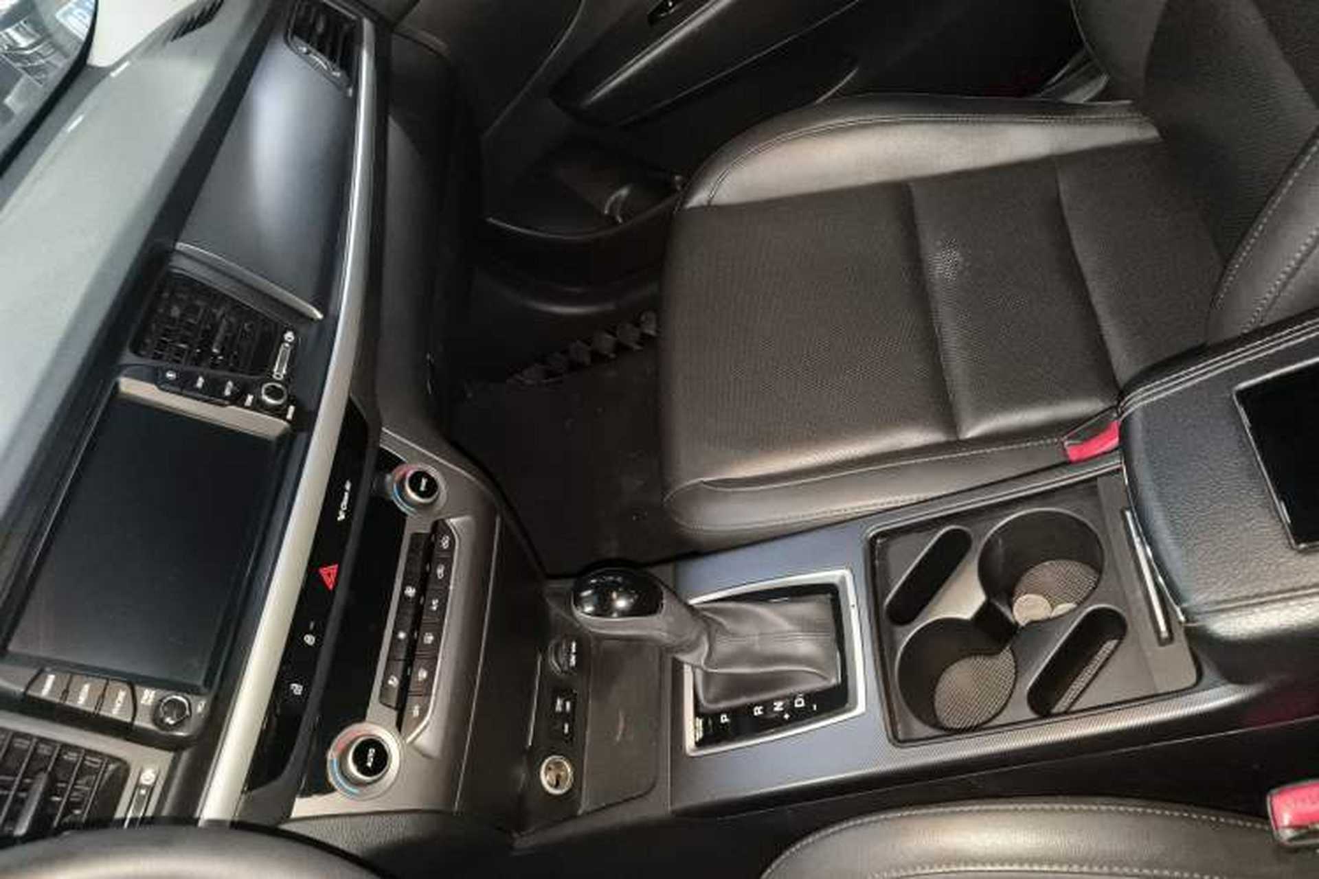 Used Hyundai Mistra 2017 1.8L Automatic Deluxe DLX Model China V Emission Standard Audio And AC Panel