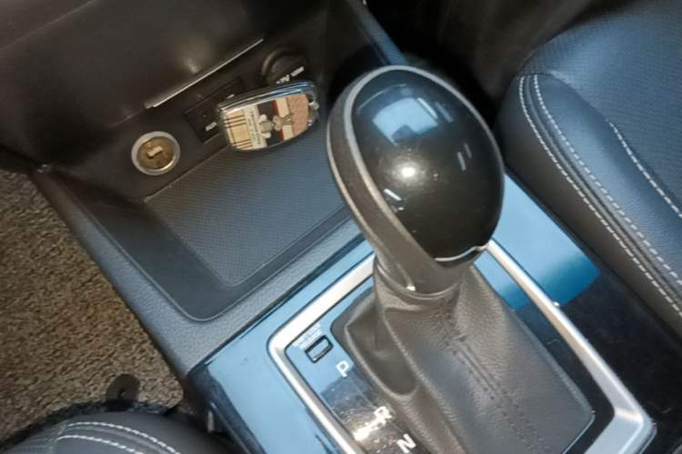 Used Hyundai Mistra 2017 1.6T Automatic Smart GLS China V Standard Gear Lever