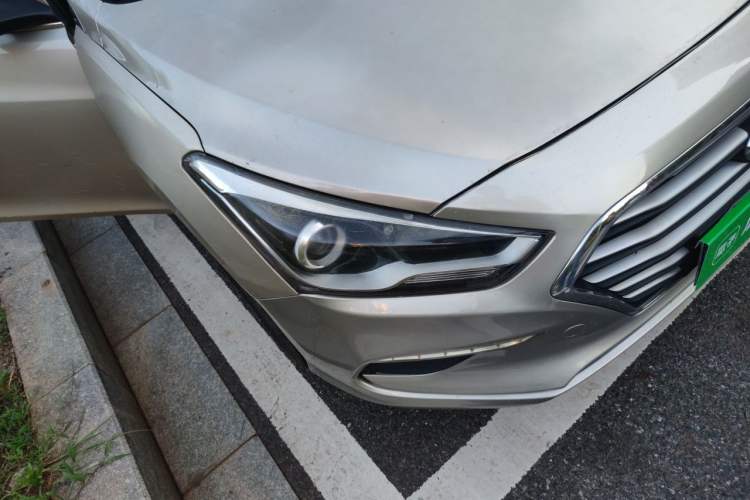 Used Hyundai Mistra 2017 1.8L Automatic Smart GLS China V Standard Right Front Headlight
