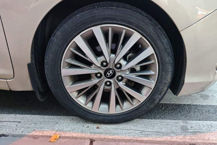 Used Hyundai Mistra 2017 1.8L Automatic Smart GLS China V Standard Right Front Wheel Hub