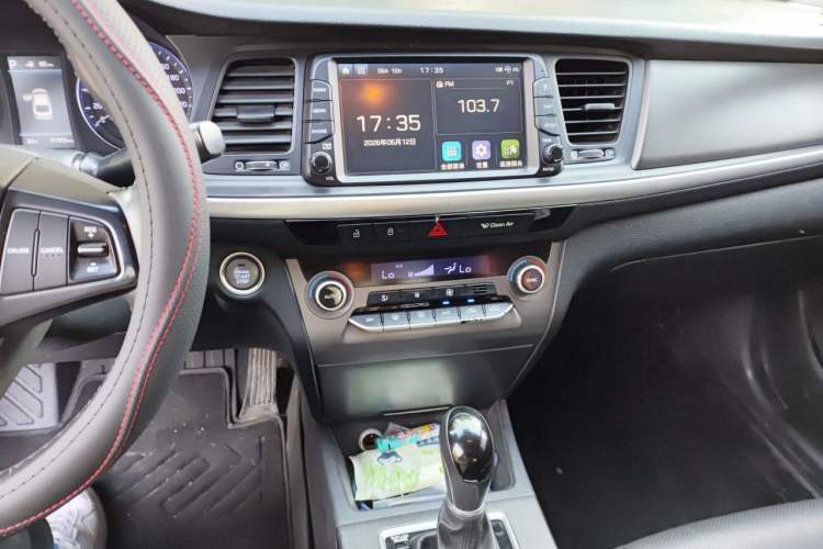 Used Hyundai Mistra 2017 1.8L Automatic Deluxe DLX Model China V Emission Standard Audio And AC Panel