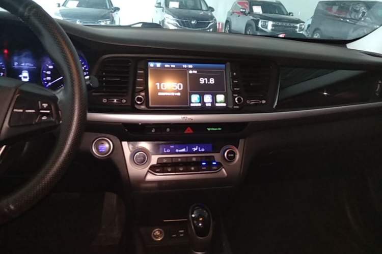 Used Hyundai Mistra 2017 1.8L Automatic Smart GLS China V Standard Audio And AC Panel