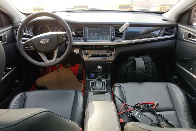 Used Hyundai Mistra 2017 1.8L Automatic Smart GLS China V Standard Center Console