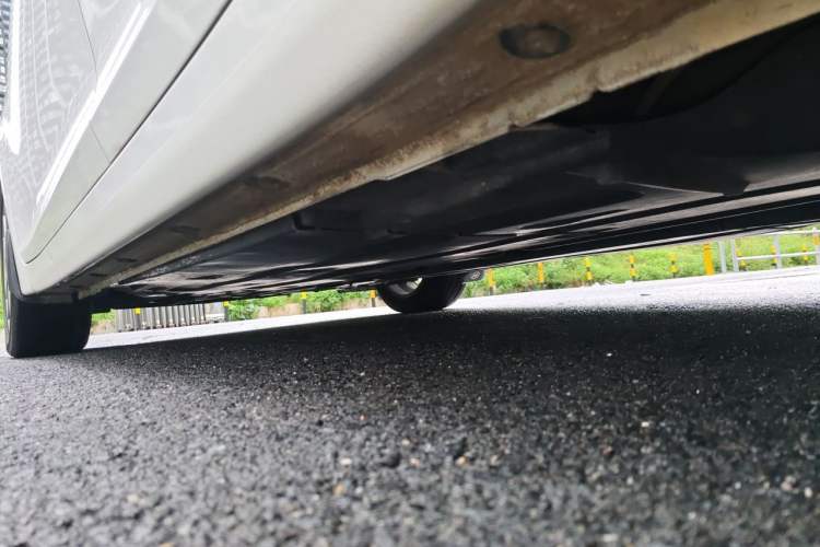 Used Hyundai Mistra 2017 1.8L Automatic Deluxe DLX Model China V Emission Standard Chassis Rear Left