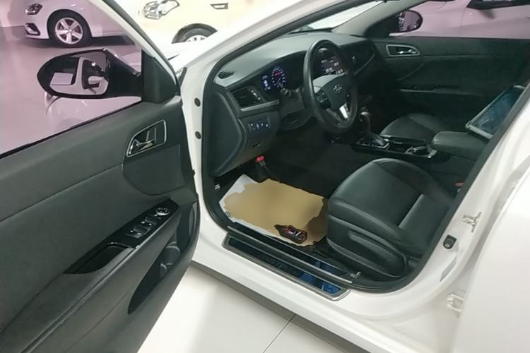 Used Hyundai Mistra 2017 1.8L Automatic Smart GLS China V Standard Driver Seat
