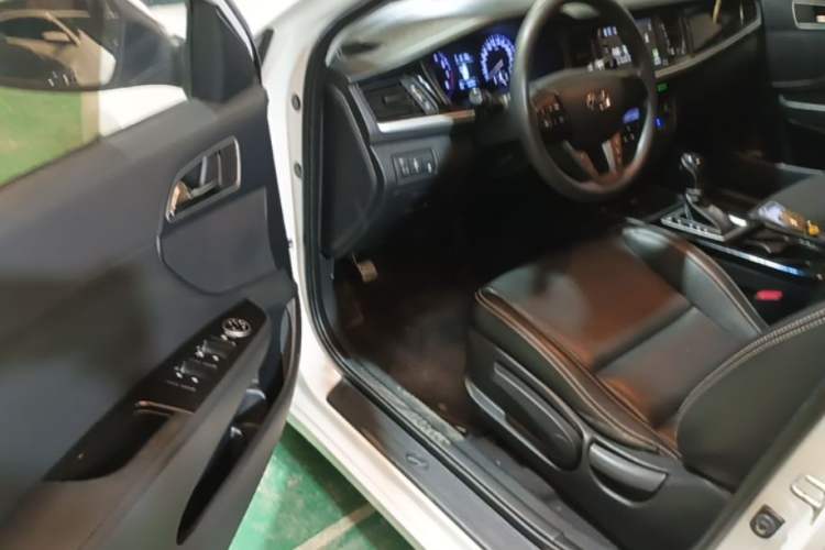 Used Hyundai Mistra 2017 1.6T Automatic Smart GLS China V Standard Driver Seat
