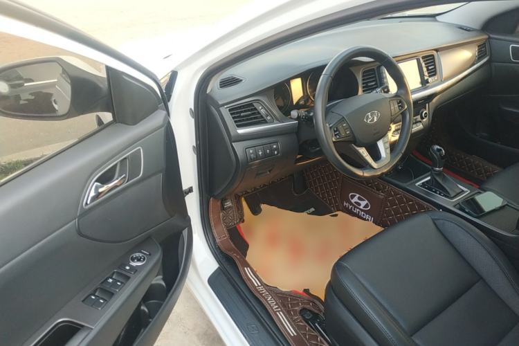 Used Hyundai Mistra 2017 1.8L Automatic Deluxe DLX Model China V Emission Standard Driver Seat