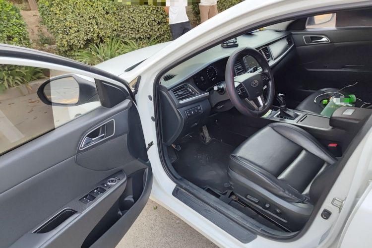 Used Hyundai Mistra 2017 1.8L Automatic Deluxe DLX Model China V Emission Standard Driver Seat