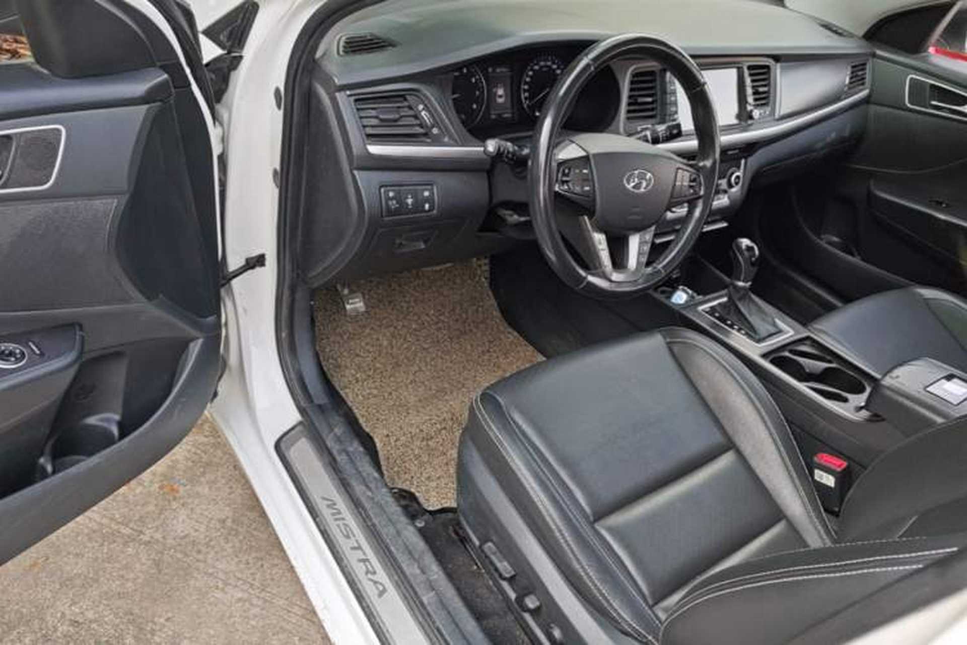 Used Hyundai Mistra 2017 1.6T Automatic Flagship Model TOP China V Emission Standard Driver Seat