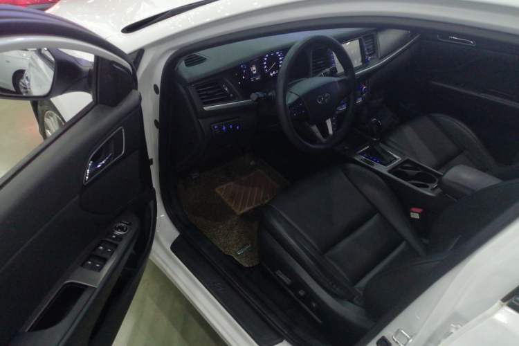 Used Hyundai Mistra 2017 1.8L Automatic Smart GLS China V Standard Driver Seat