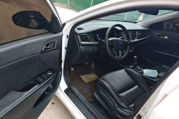 Used Hyundai Mistra 2017 1.6T Automatic Smart GLS China V Standard Driver Seat