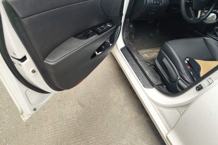Used Hyundai Mistra 2017 1.8L Automatic Smart GLS China V Standard Driver Seat