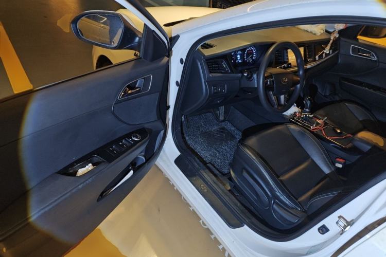 Used Hyundai Mistra 2017 1.6T Automatic Smart GLS China V Standard Driver Seat