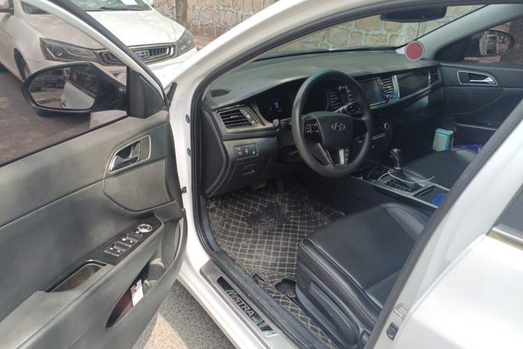 Used Hyundai Mistra 2017 1.6T Automatic Smart GLS China V Standard Driver Seat