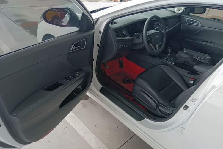 Used Hyundai Mistra 2017 1.8L Automatic Smart GLS China V Standard Driver Seat