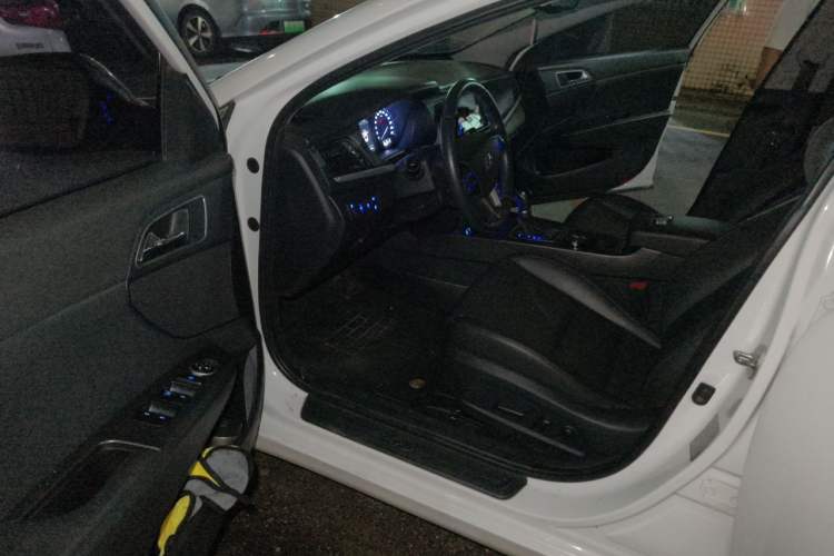Used Hyundai Mistra 2017 1.8L Automatic Deluxe DLX Model China V Emission Standard Driver Seat