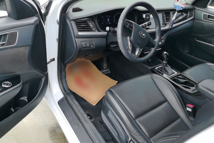 Used Hyundai Mistra 2017 1.6T Automatic Smart GLS China V Standard Driver Seat