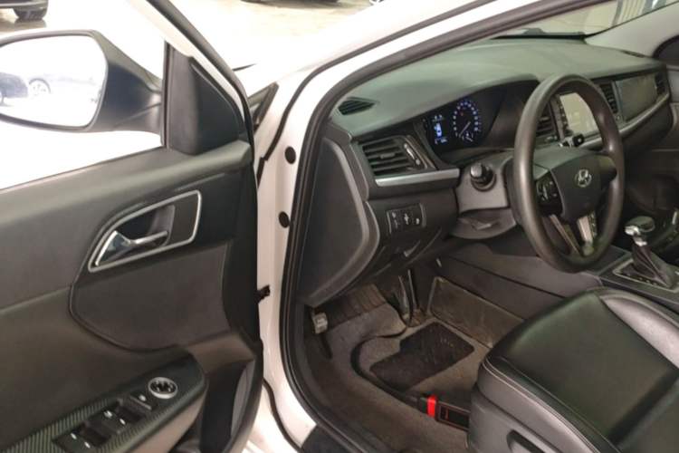 Used Hyundai Mistra 2017 1.6T Automatic Smart GLS China V Standard Driver Seat