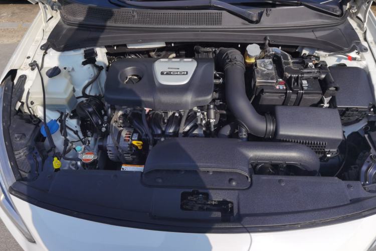 Used Hyundai Mistra 2017 1.6T Automatic Smart GLS China V Standard Engine Bay