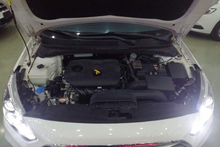 Used Hyundai Mistra 2017 1.8L Automatic Smart GLS China V Standard Engine Bay