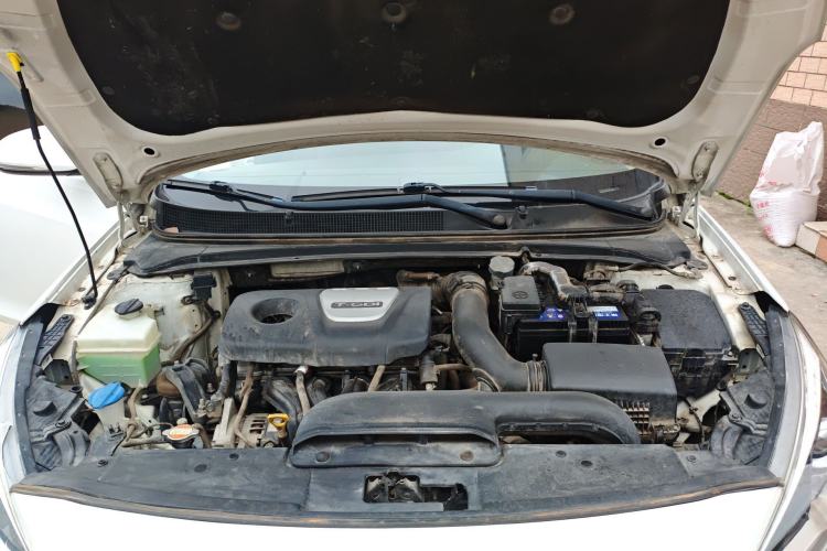 Used Hyundai Mistra 2017 1.6T Automatic Smart GLS China V Standard Engine Bay