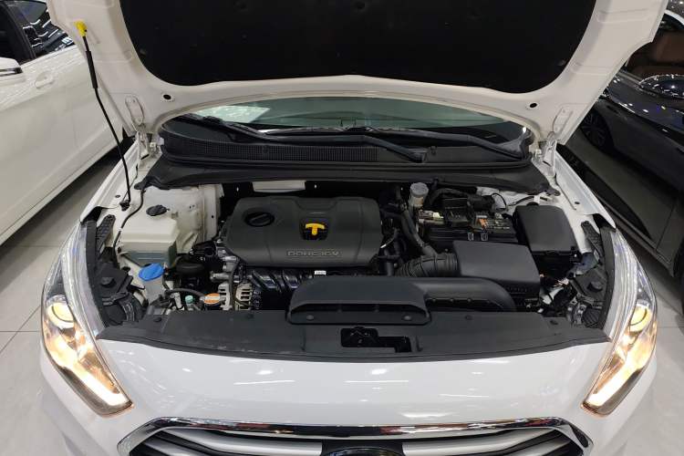 Used Hyundai Mistra 2017 1.8L Automatic Smart GLS China V Standard Engine Bay