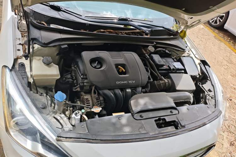 Used Hyundai Mistra 2017 1.8L Automatic Deluxe DLX Model China V Emission Standard Engine Bay