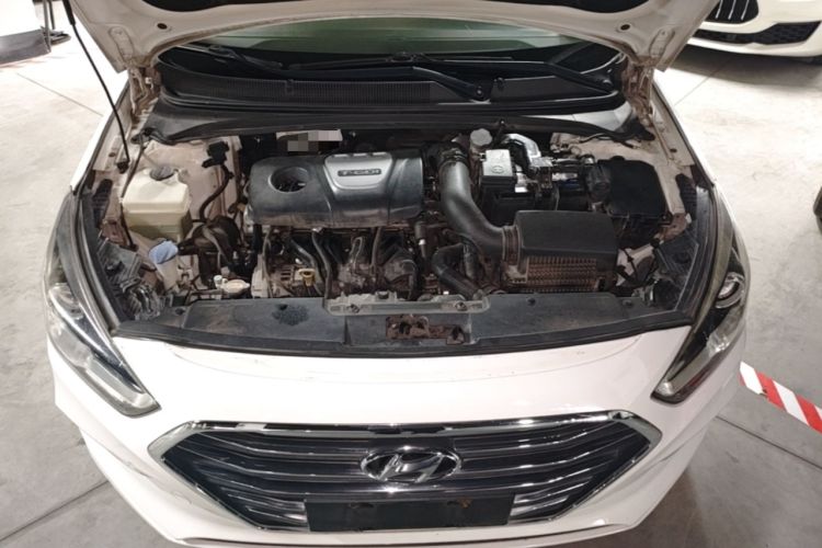 Used Hyundai Mistra 2017 1.6T Automatic Smart GLS China V Standard Engine Bay