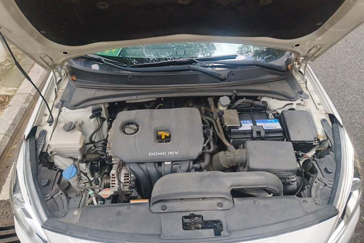 Used Hyundai Mistra 2017 1.6T Automatic Smart GLS China V Standard Engine Bay