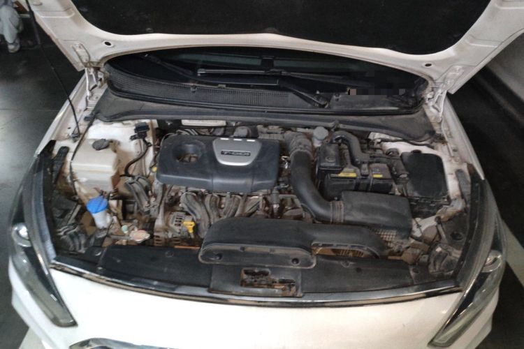 Used Hyundai Mistra 2017 1.6T Automatic Smart GLS China V Standard Engine Bay