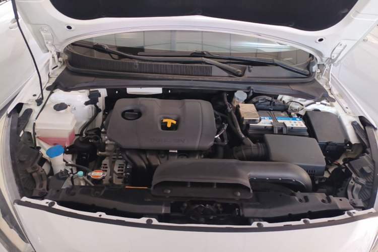 Used Hyundai Mistra 2017 1.8L Automatic Smart GLS China V Standard Engine Bay