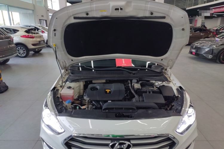 Used Hyundai Mistra 2017 1.8L Automatic Smart GLS China V Standard Engine Bay