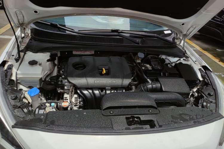 Used Hyundai Mistra 2017 1.8L Automatic Deluxe DLX Model China V Emission Standard Engine Bay