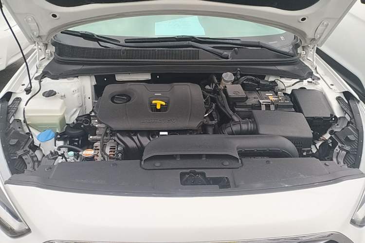Used Hyundai Mistra 2017 1.8L Automatic Smart GLS China V Standard Engine Bay