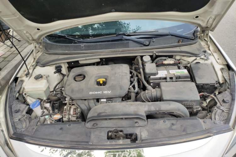 Used Hyundai Mistra 2017 1.8L Automatic Deluxe DLX Model China V Emission Standard Engine Bay