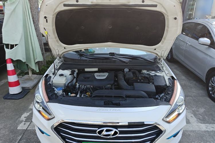 Used Hyundai Mistra 2017 1.6T Automatic Smart GLS China V Standard Engine Bay