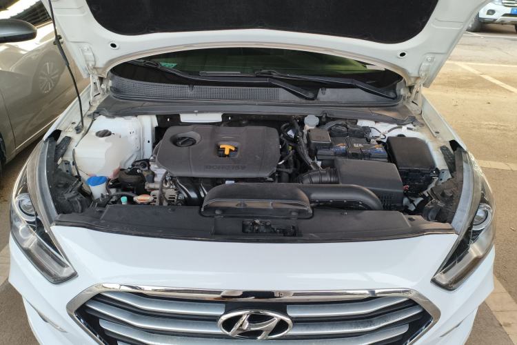 Used Hyundai Mistra 2017 1.8L Automatic Smart GLS China V Standard Engine Bay