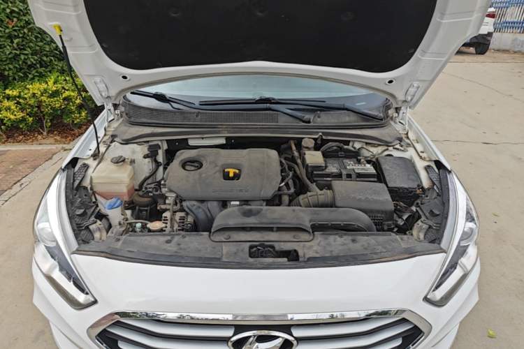 Used Hyundai Mistra 2017 1.8L Automatic Smart GLS China V Standard Engine Bay