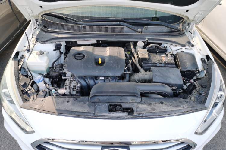 Used Hyundai Mistra 2017 1.8L Automatic Deluxe DLX Model China V Emission Standard Engine Bay