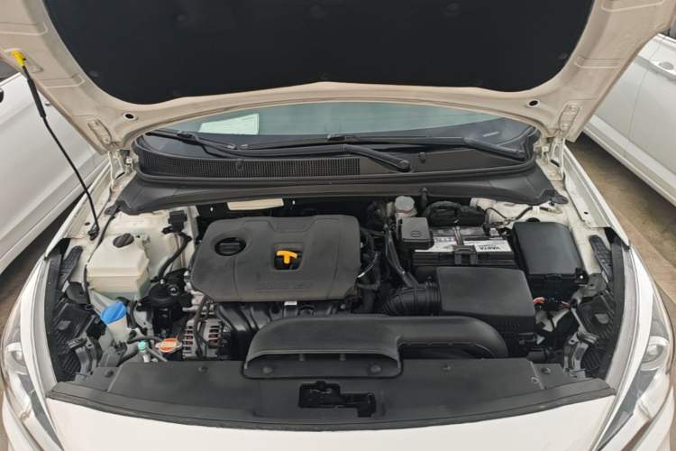 Used Hyundai Mistra 2017 1.8L Automatic Smart GLS China V Standard Engine Bay